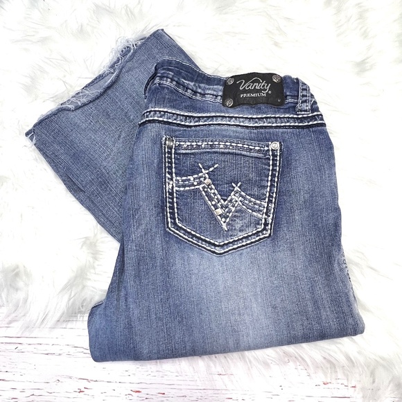 👖|•VANITY•| Raw Hem Boot Cut Jeans Size 32x28.5👖 - Picture 1 of 6